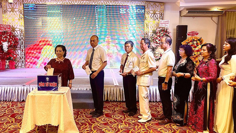 Hiệp hội Doanh nghiệp nhỏ và vừa thành phố Hải Phòng phát động ủng hộ đồng bào bị lũ lụt ở Thái Nguyên. ung-ho-bao.jpg