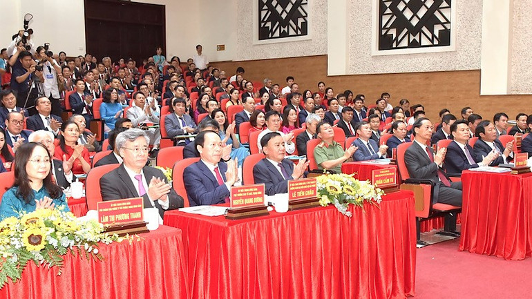 Các đại biểu dự đại hội. (Ảnh: XUÂN TRƯỜNG) ha-1.jpg