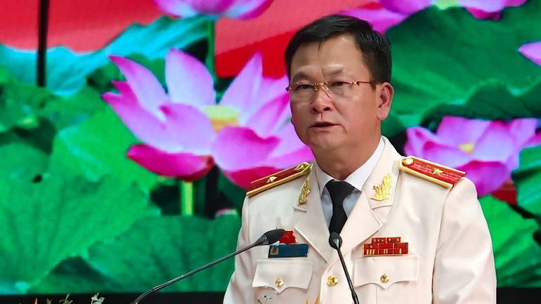 Thiếu tướng Bùi Quang Bình, Bí thư Đảng ủy, Giám đốc Công an thành phố Hải Phòng, trình bày diễn văn tại Lễ kỷ niệm. img-2025-08-18-145124.jpg