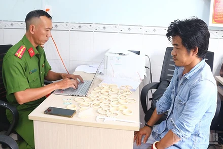 Lê Hoài Nam tại Cơ quan công an.