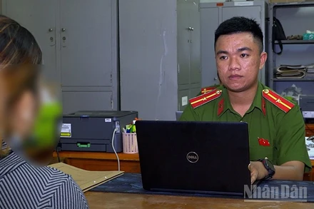 P.T.C.T. tại cơ quan công an.