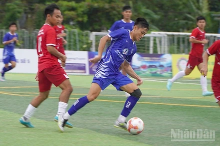 Trận đấu diễn ra đầy kịch tính khi 2 đội bước vào hiệp 2.