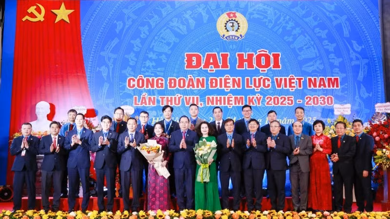 Ra mắt Ban chấp hành Công đoàn Điện lực Việt Nam, nhiệm kỳ 2025-2030.