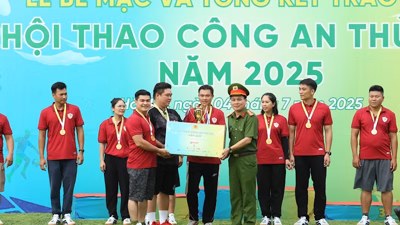 Bế mạc hội thao.