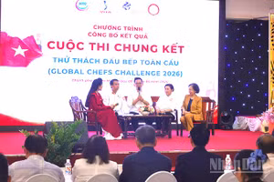 Quang cảnh buổi vinh danh các thí sinh đoạt giải trong cuộc thi Thử thách đầu bếp toàn cầu 2026. (Ảnh: Linh Bảo).