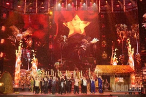 Chương trình được kết nối trực tuyến từ 3 điểm cầu phường Sài Gòn, phường Bình Dương, phường Vũng Tàu. (Ảnh: Thế Anh)