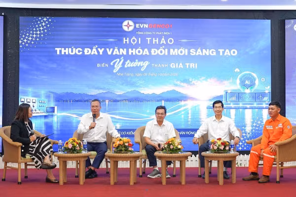 Tọa đàm “Điều gì đang cản trở người EVNGENCO1 đổi mới?”, tập trung nhận diện rào cản và giải pháp thúc đẩy đổi mới sáng tạo. (Ảnh: EVNGENCO1 cung cấp)