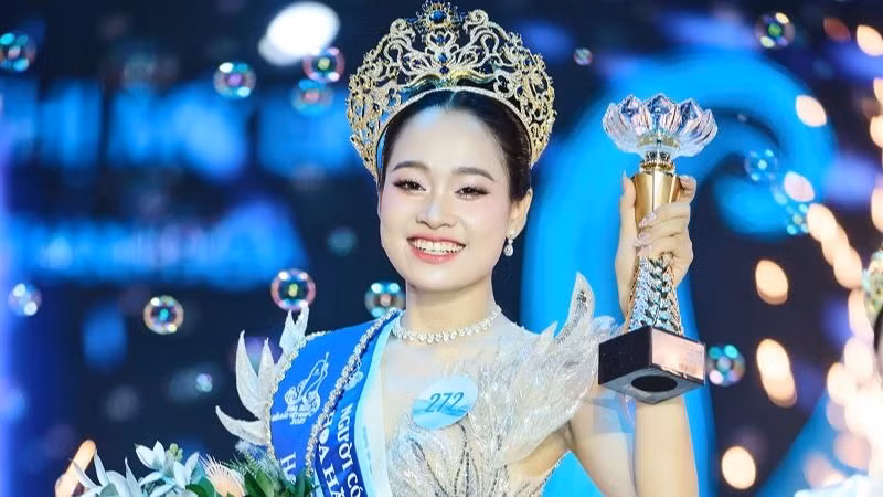 Nguyễn Thị Mỹ Linh đăng quang Hoa hậu Biển đảo Việt Nam 2025. (Ảnh: BTC)