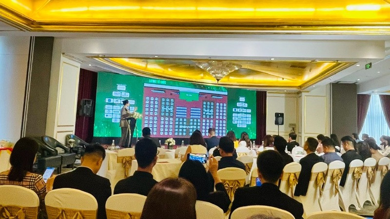 Đại diện Ban tổ chức giới thiệu về các hoạt động tại MICE EXPO 2025. 