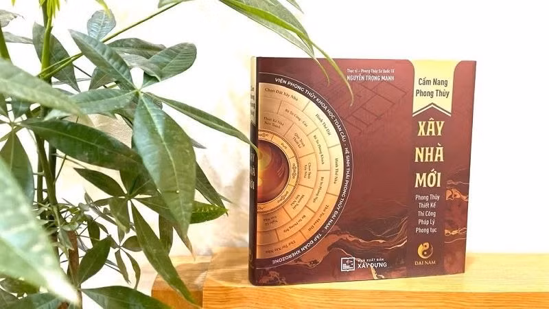 Sách ảnh "Cẩm nang phong thủy xây nhà mới".