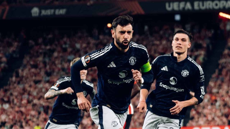 Bruno Fernandes ghi cú đúp vào lưới Athletic Bilbao. (Ảnh: MUFC)