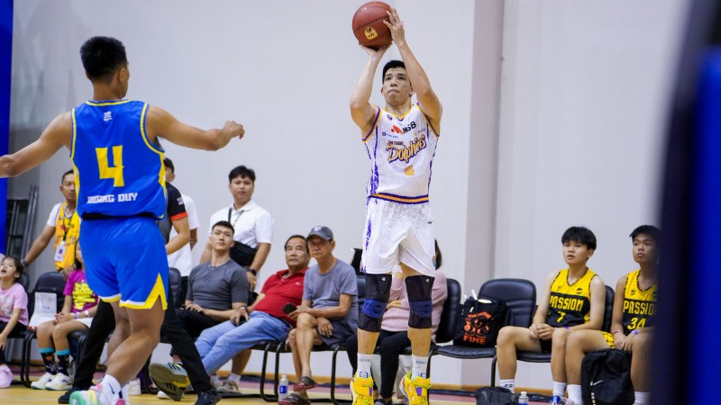 Nha Trang cho thấy sức mạnh ở trận mở màn mùa giải. (Ảnh: VBA)