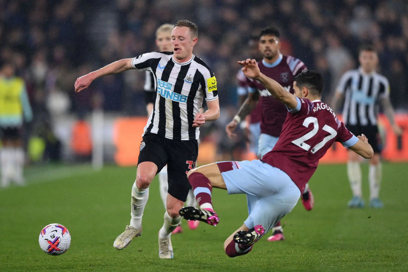 Newcastle và West Ham hứa hẹn tạo nên màn trình diễn đầy kịch tính trên sân St James Park. (Ảnh: Sportkeeda)