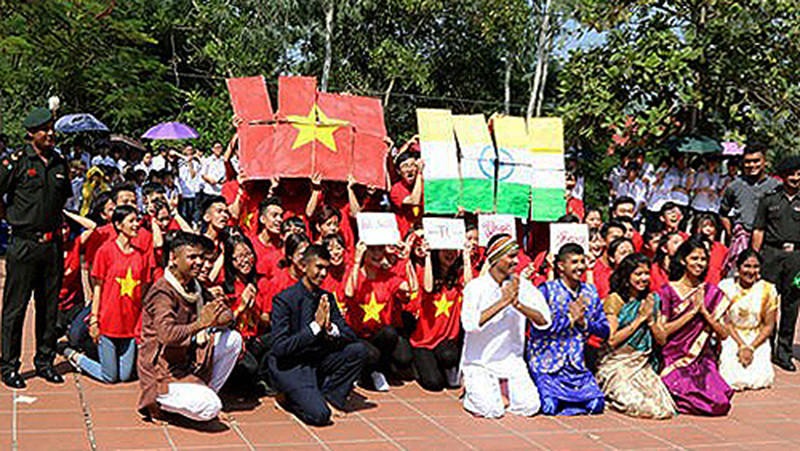 Đại biểu thanh niên Việt Nam tại một chương trình Trại Ngày Cộng hòa tại Ấn Độ.
