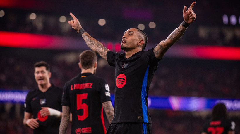 Raphinha mang về bàn thắng duy nhất giúp Barcelona giành lợi thế ở vòng 1/8. (Ảnh: Barca)