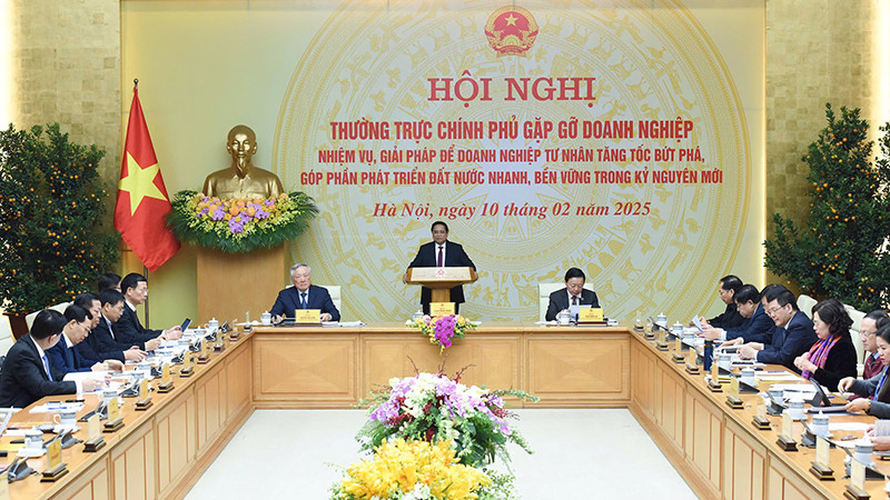 Hội nghị Thường trực Chính phủ gặp gỡ doanh nghiệp về nhiệm vụ, giải pháp để doanh nghiệp tư nhân tăng tốc bứt phá, góp phần phát triển đất nước nhanh, bền vững trong kỷ nguyên mới. Ảnh | KHÁNH AN
