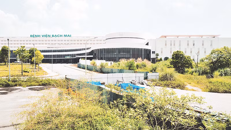 Dự án cơ sở 2 Bệnh viện Bạch Mai nằm trong danh sách 57 dự án trọng điểm đang kéo dài, gây lãng phí. Ảnh | NGỌC THANH