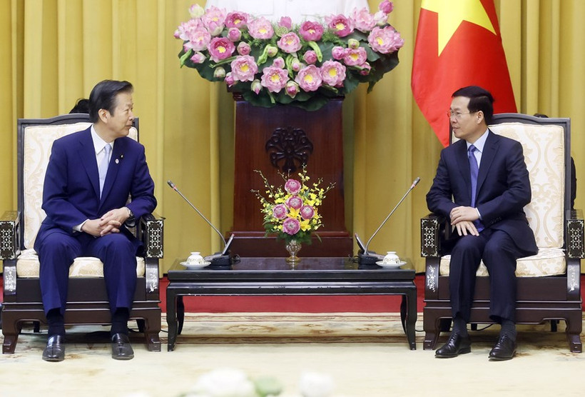 Chủ tịch nước Võ Văn Thưởng tiếp Chủ tịch Đảng Công minh Nhật Bản Yamaguchi Natsuo. (Ảnh: Thống Nhất/TTXVN)
