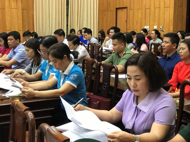 Các đại biểu dự hội nghị.