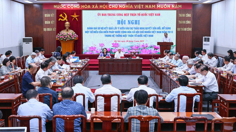 Toàn cảnh Hội nghị.