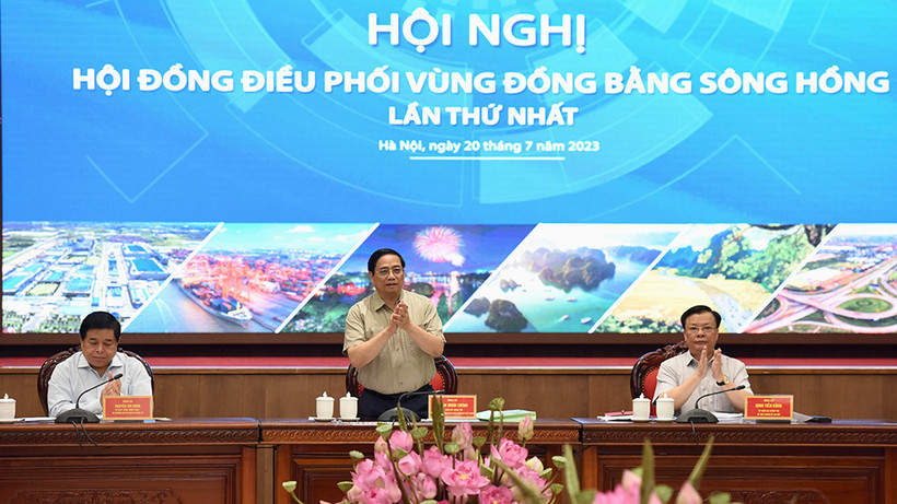 Thủ tướng Phạm Minh Chính dự và phát biểu chỉ đạo hội nghị. (Ảnh: TRẦN HẢI)