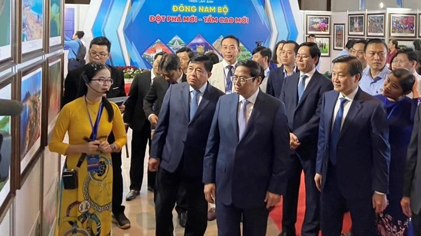 Thủ tướng dự Triển lãm ảnh Đông Nam Bộ, đột phá mới-tầm cao mới.