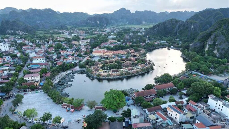 Khu du lịch Tam Cốc - Bích Động, huyện Hoa Lư sẽ được nhập toàn bộ vào thành phố Hoa Lư.