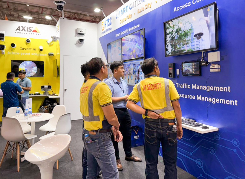 Gian hàng HTSC tại triển lãm Smart City Asia 2024.