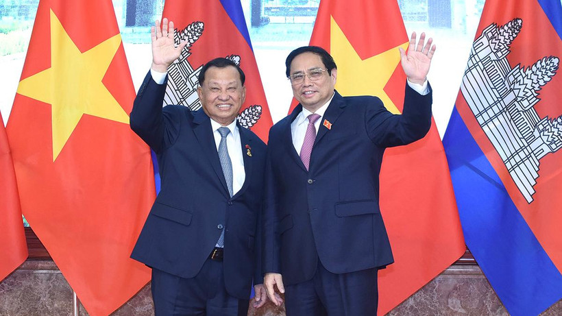 Thủ tướng Phạm Minh Chính và Chủ tịch Thượng viện Campuchia Samdech Say Chhum.