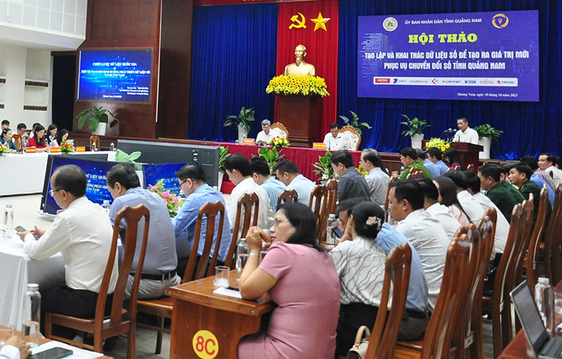 Quang cảnh buổi hội thảo.