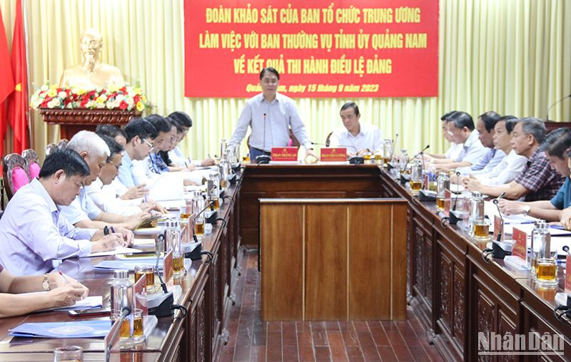 Phó Trưởng Ban Tổ chức Trung ương Phan Thăng An phát biểu tại buổi làm việc.