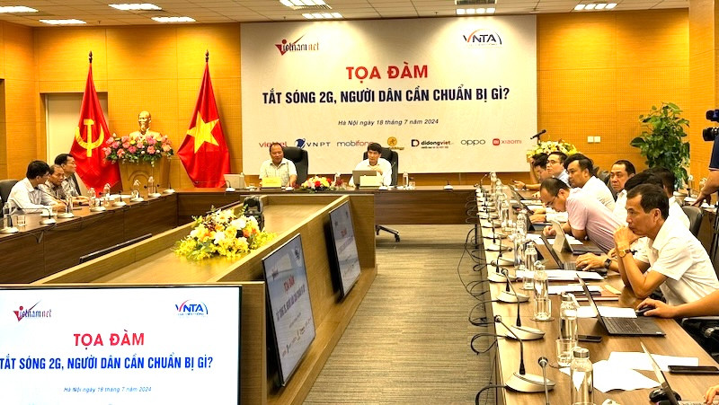 Toàn cảnh tọa đàm.