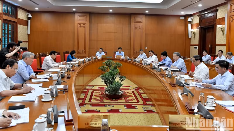 Quang cảnh cuộc họp. (Ảnh: ĐĂNG KHOA)