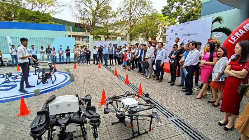 Sinh viên Đại học Bách Khoa-Đại học Đà Nẵng với nhiều sản phẩm nghiên cứu khoa học, sáng tạo.