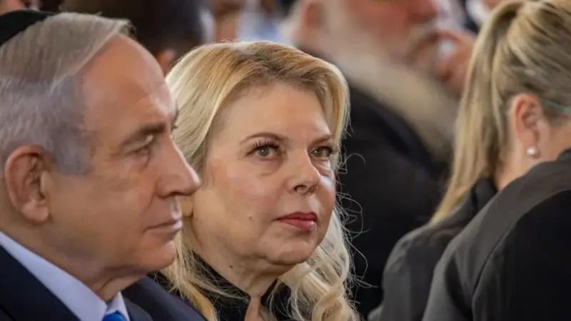 Thủ tướng Israel Benjamin Netanyahu và phu nhân tham dự một sự kiện hồi tháng 10 năm ngoái. (Nguồn: The Times of Israel)