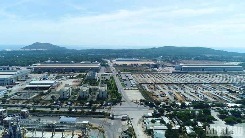 Sản xuất, kinh doanh phát triển, cộng đồng doanh nghiệp góp phần quan trọng vào sự tăng trưởng kinh tế của tỉnh Quảng Ngãi. 