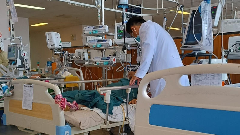 Ông Ph. nhập viện trong tình trạng nguy kịch.