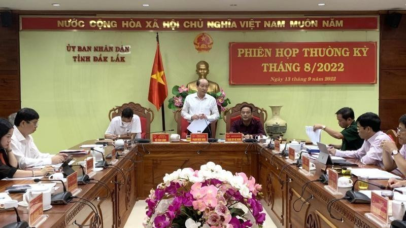 Tại phiên họp, Chủ tịch Ủy ban nhân dân tỉnh Đắk Lắk Phạm Ngọc Nghị chỉ đạo các tổ công tác của tỉnh tăng cường kiểm tra, đôn đốc, tháo gỡ khó khăn cho các chủ đầu tư, nếu các sở, ngành, địa phương nào chậm giải ngân sẽ chuyển vốn cho đơn vị khác.