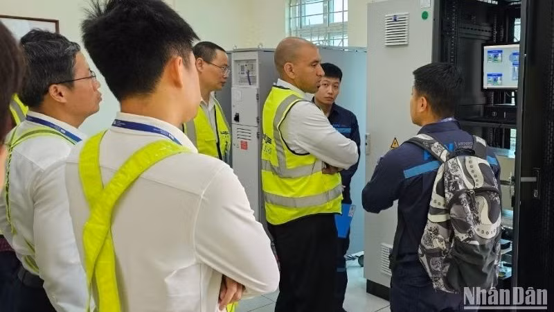 Cục Hàng không Việt Nam đã quyết định áp dụng biện pháp tăng cường cấp độ 1 tại các cảng hàng không, sân bay, cơ sở cung cấp dịch vụ không lưu trên toàn quốc trong dịp Tết Nguyên đán 2025.