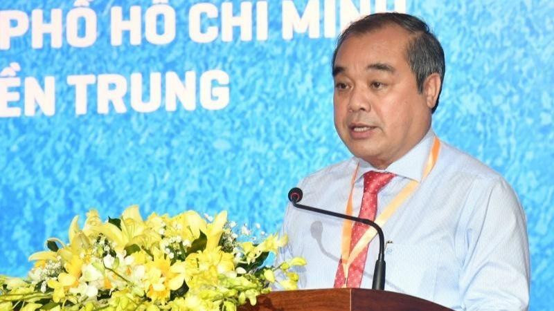 Phó Chủ tịch Thường trực Ủy ban nhân dân tỉnh Quảng Ngãi Trần Hoàng Tuấn phát biểu khai mạc Hội nghị.