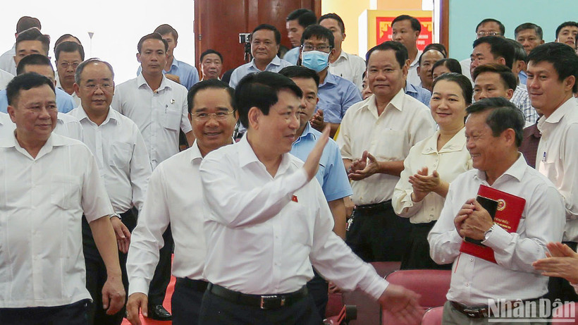 Chủ tịch nước Lương Cường và cử tri huyện Củ Chi.