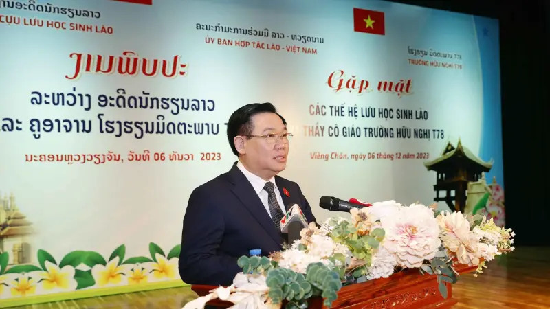 Chủ tịch Quốc hội Vương Đình Huệ phát biểu. (Ảnh: Doãn Tấn/TTXVN)