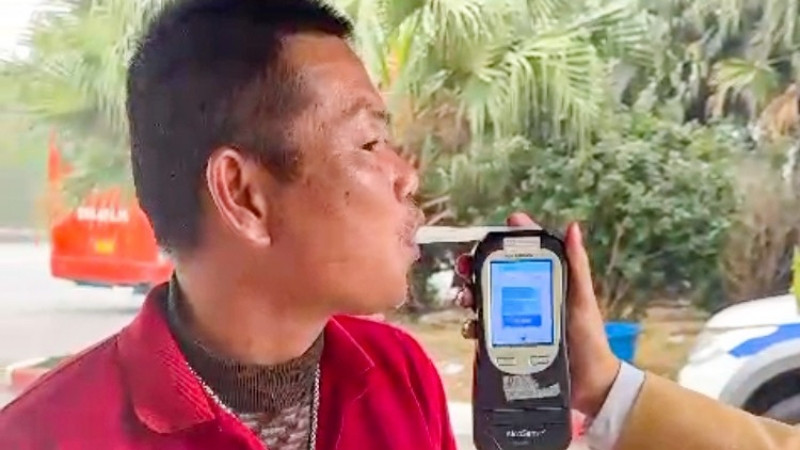 Tiến hành kiểm tra nồng độ cồn đối với lái xe N.T.D., phát hiện vi phạm ở mức 0,470 mg/L khí thở.
