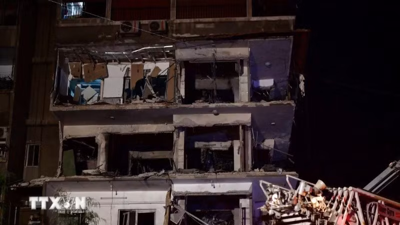 Cảnh đổ nát sau một vụ tấn công tại Damascus, Syria. (Ảnh: THX/TTXVN)