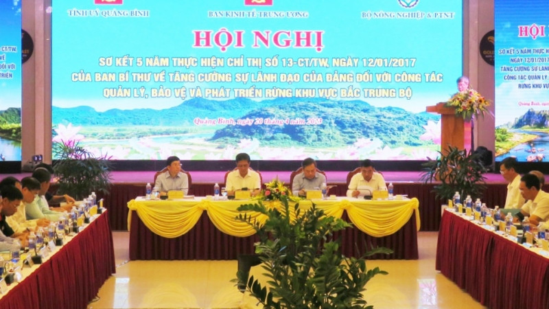 Quang cảnh hội nghị.