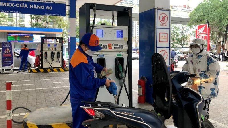 Hoạt động kinh doanh xăng dầu tại cửa hàng xăng dầu số 171 Xuân Thủy (quận Cầu Giấy, Hà Nội) 