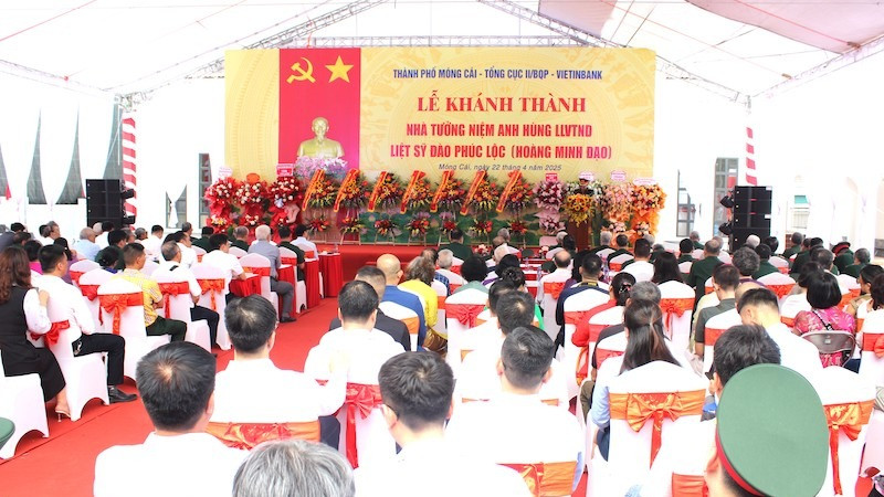 Quang cảnh buổi lễ.
