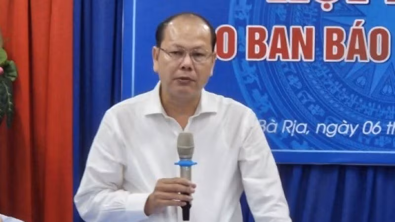 Ông Nguyễn Văn Hải, nguyên Giám đốc Sở Tài nguyên và Môi trường tỉnh Bà Rịa-Vũng Tàu phát biểu tại một cuộc họp.