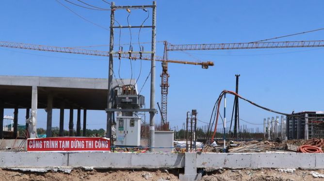 Công trình Công ty Trách nhiệm hữu hạn Kingfa Science & Technology (Việt Nam) đang tạm dừng thi công.