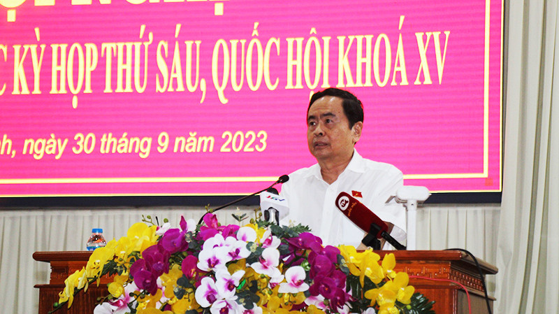 Phó Chủ tịch Thường trực Quốc hội Trần Thanh Mẫn phát biểu tại buổi tiếp xúc cử tri.